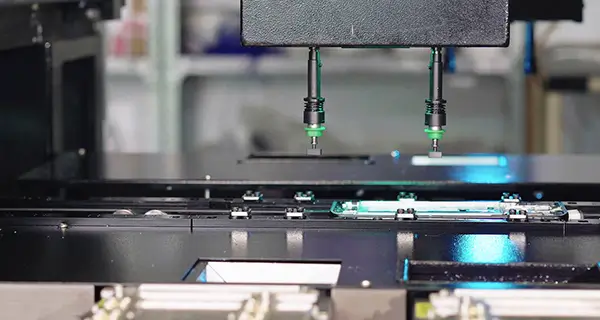 点胶手机平板应用